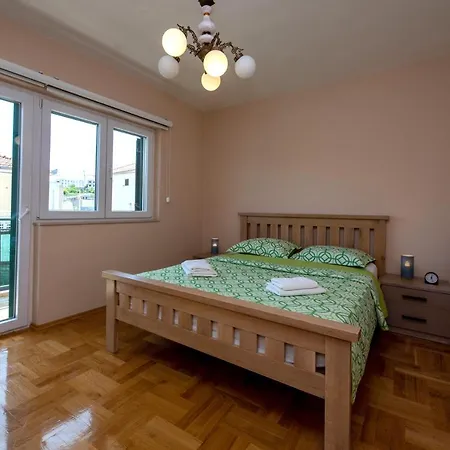 Traveler Apartman *