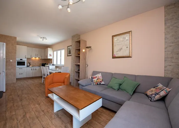 Traveler * Σπλιτ