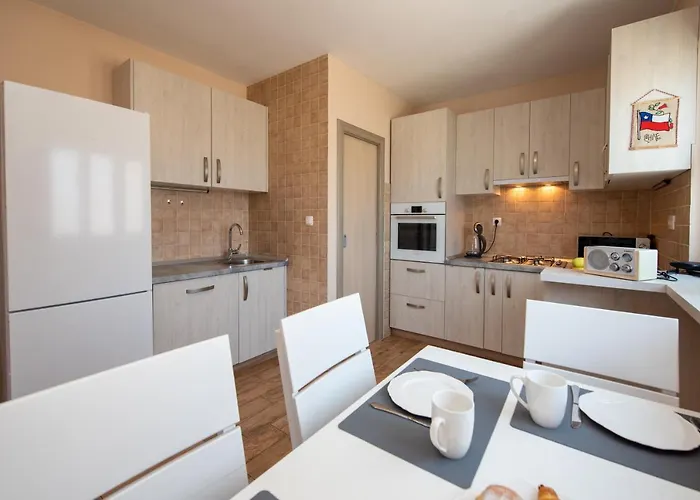 Traveler Διαμέρισμα *