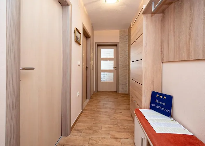 Traveler Διαμέρισμα Σπλιτ