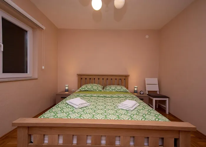 Traveler * Σπλιτ